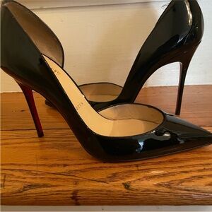 Christian Louboutin Iriza size 8 38 red bottom high heels 100m